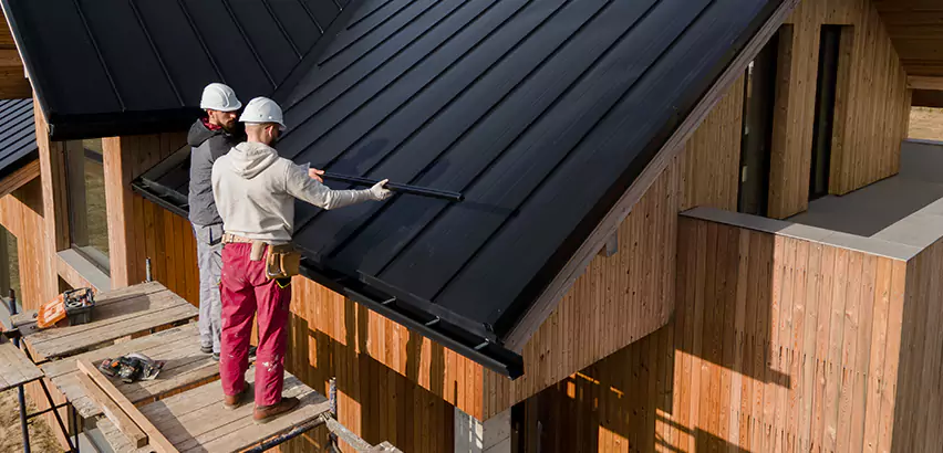 Metal Roof Maintenance in West Chicago