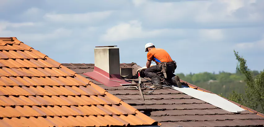 Cedar Roof Maintenance in West Chicago